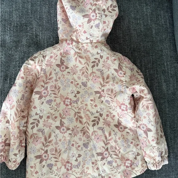 Stylish lightweight Designer waterproof Max Studio 18M Floral toddler Raincoat - Picture 4 of 9